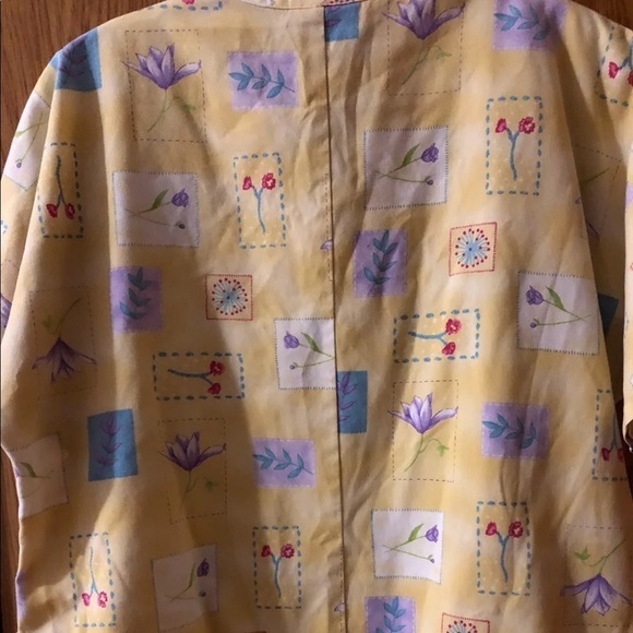 Cherokee Scrub top Size M Women’s - Picture 5 of 7